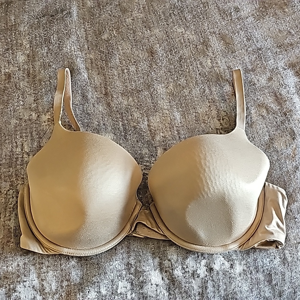 Victoria's Secret Showstopper lined bra, 36D